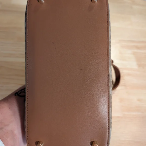 DKNY Beige and Brown Patterned Satchel - Picture 5 of 12